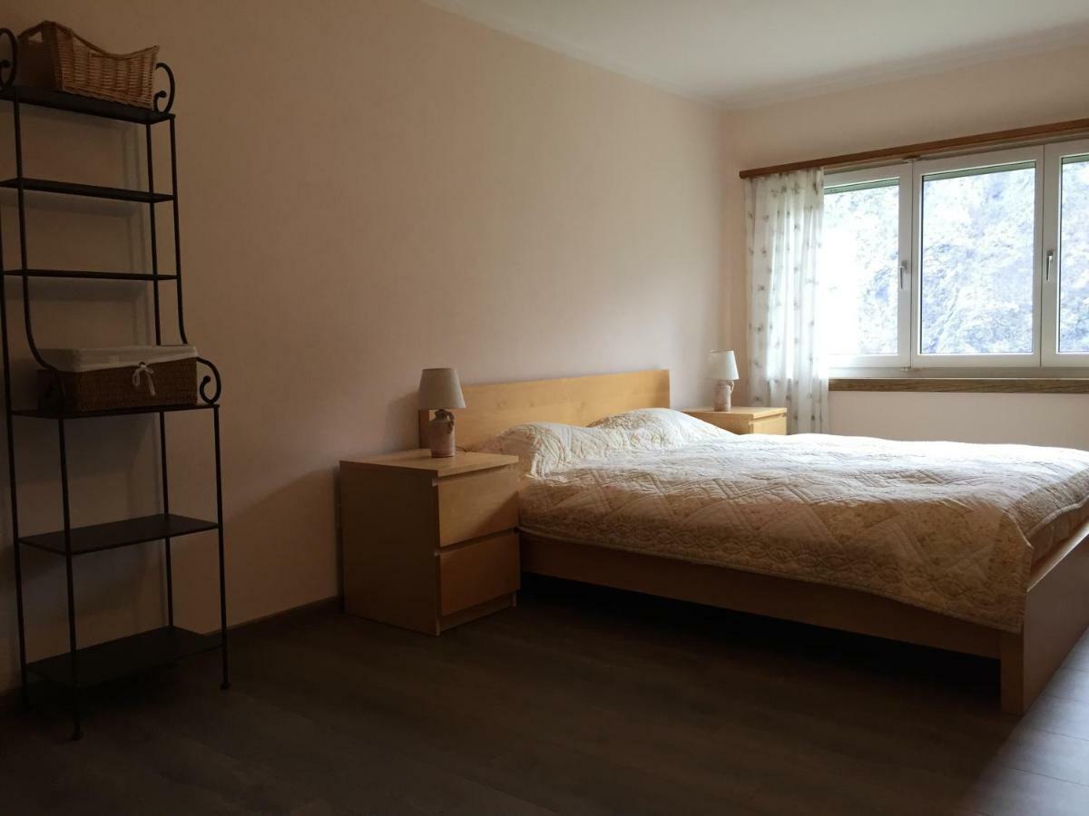 Casa Immersa Nel Vigneto Roveredo Exteriör bild